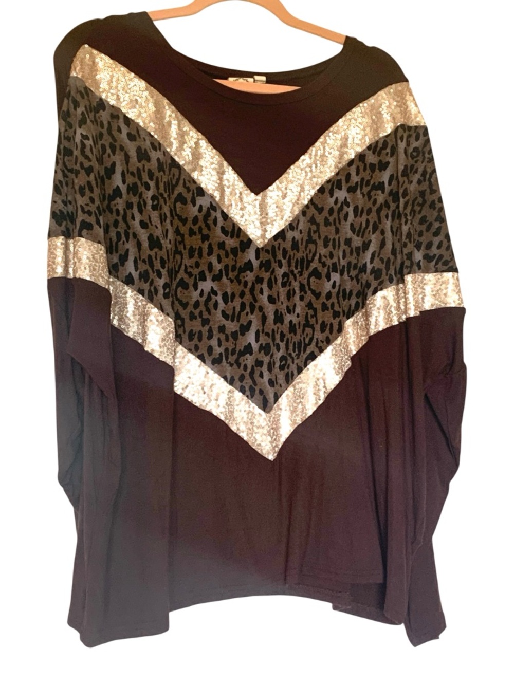 Grace & Emma Woman’s Chocolate Brown Gold Sequin Chevron Top Plus Size XXL